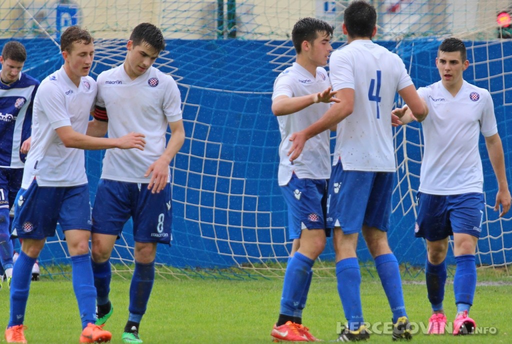 Juniori i mlađi pioniri Hajduka slavili u Solinu