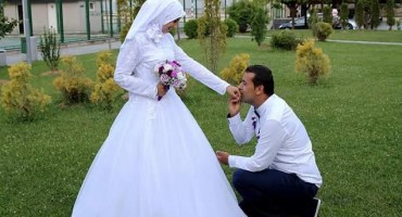 pomoć, Humanitarna akcija