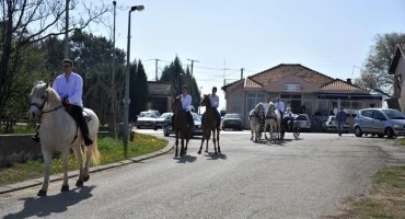 Kruševo, konjski put, konjanici