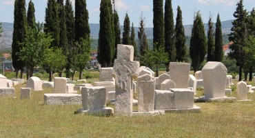 Na Radimlji kod Stoca sv. Misa i komemoracija, subota 21. svibnja 2016.