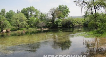 Mostar: I u proljetne dane Bunica odiše ljepotom