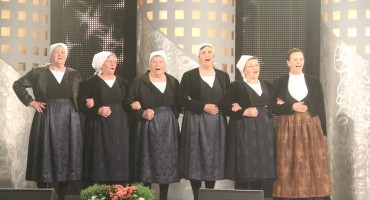 Lijepom našom u Pakoštanima rodnom mjestu Generala Ante Gotovine