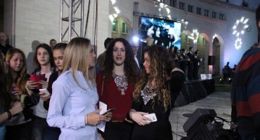 Večernjakov pečat: Osoba godine glumac Enis Bešlagić