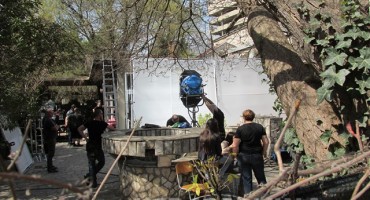 Mostar: Pala prva klapa Milićevog filma Mrtve ribe plivaju na leđima