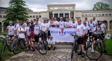 Prema Vukovaru krenuli biciklisti iz BiH i Hrvatske