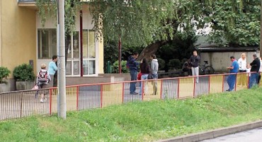 Učiteljica u Osnovnoj školi optužena za prodaju marihuane