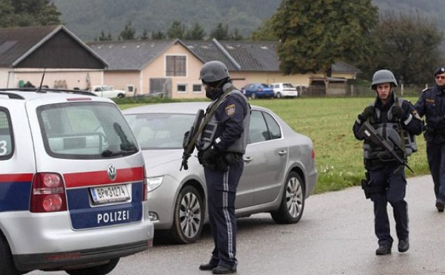 Razbijena "balkanska banda" u Austriji povezana sa ISIL-om, vođa porijeklom iz BiH! 