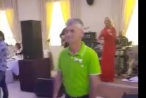 Hercegovački kralj svatovskih podija opet u akciji