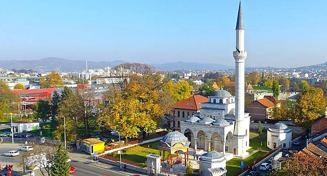 Na otvaranju Ferhadije nazočio veliki broj predstavnika vjerskih i međunarodnih dužnosnika