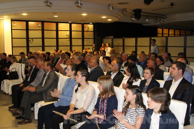 Čitluk: Predstavljena knjiga Ivana Sivrića  Knjiga o knjigama