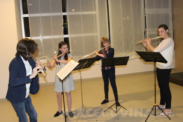 Čitluk: Predstavljena knjiga Ivana Sivrića  Knjiga o knjigama