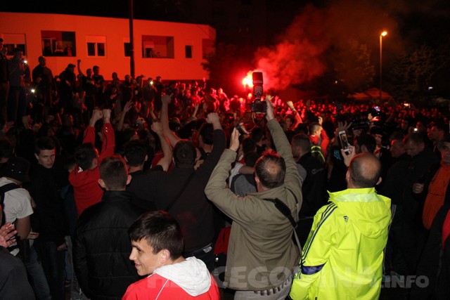 Veličanstven doček nogometaša Zrinjskog nakon osvajanja titule prvaka 