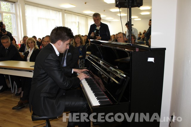 FPMOZ: Otvorena 3. Likovna kolonija Krešimir Ledić