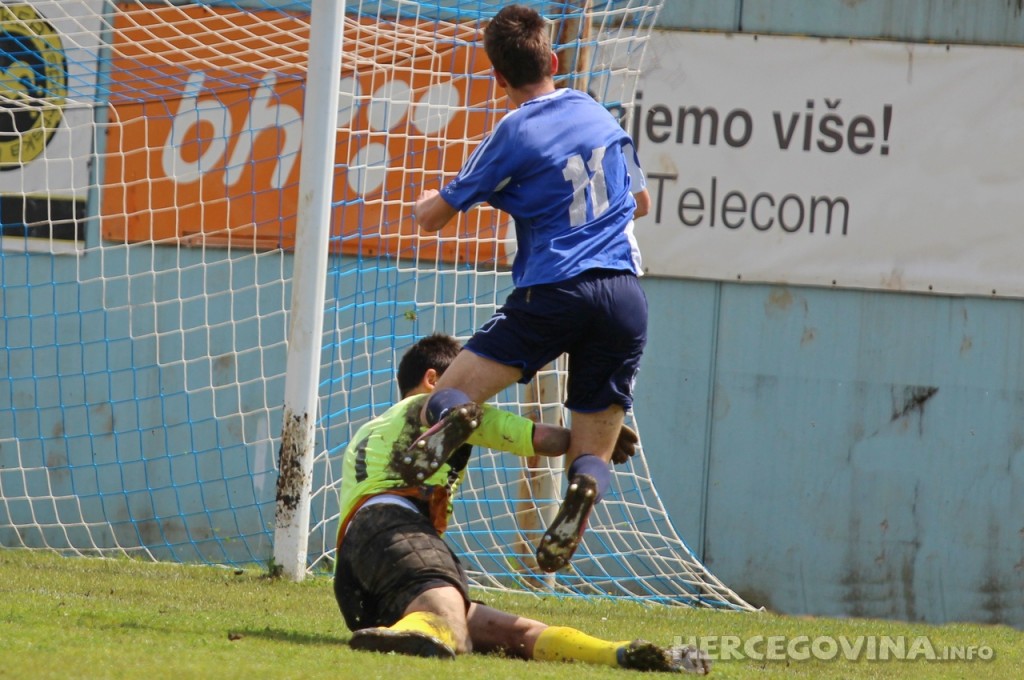 Juniori Veleža slavili u Lukavici, uvjerljiva pobjeda kadeta Slavije
