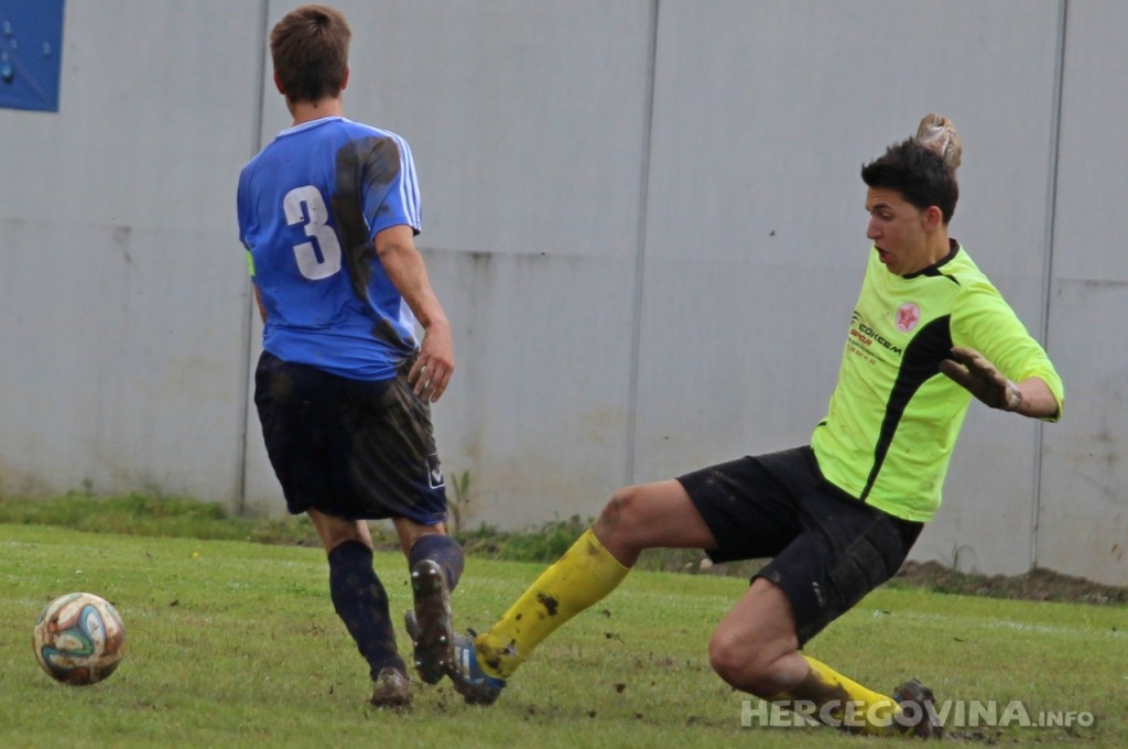Juniori Veleža slavili u Lukavici, uvjerljiva pobjeda kadeta Slavije