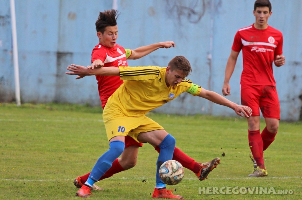 Juniori Veleža slavili u Lukavici, uvjerljiva pobjeda kadeta Slavije