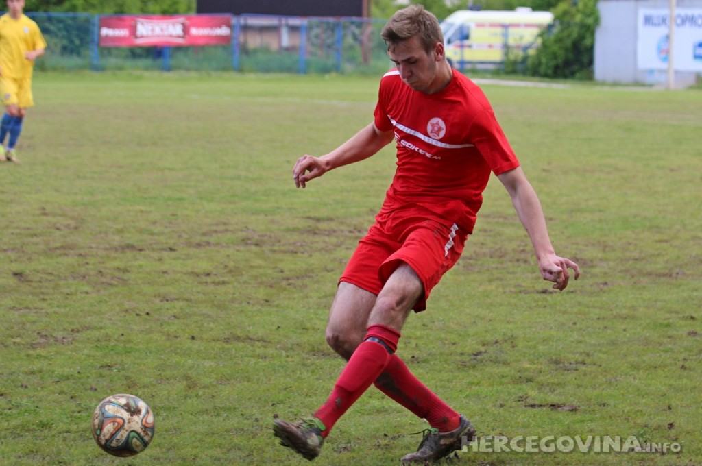 Juniori Veleža slavili u Lukavici, uvjerljiva pobjeda kadeta Slavije