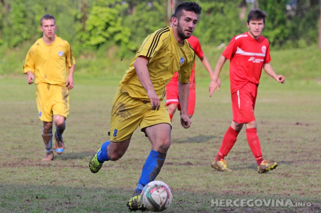 Juniori Veleža slavili u Lukavici, uvjerljiva pobjeda kadeta Slavije