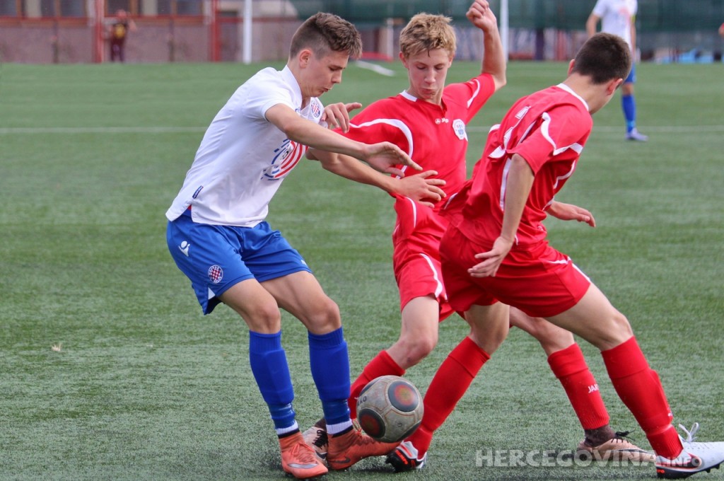 Pioniri Splita opet bolji od Hajduka, kadeti podijelili bodove 
