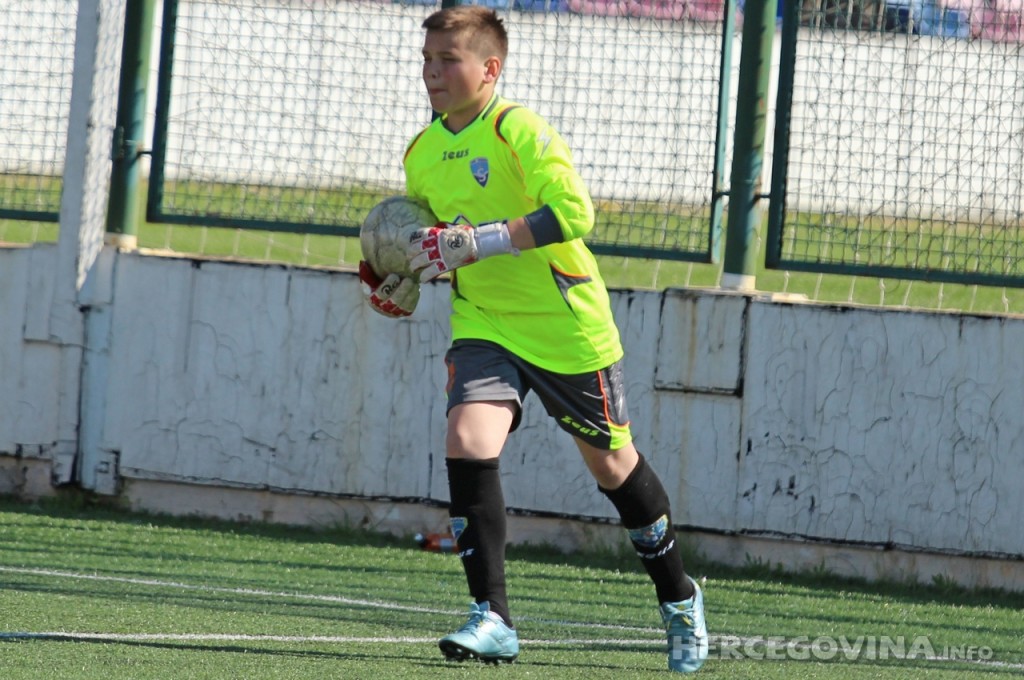 Mlađi pioniri Adriatica slavili protiv Šibenika, remi juniora