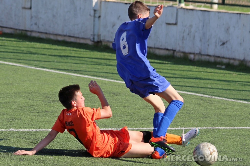 Mlađi pioniri Adriatica slavili protiv Šibenika, remi juniora