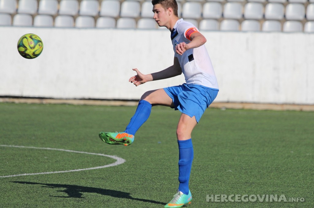 Mlađi pioniri Adriatica slavili protiv Šibenika, remi juniora