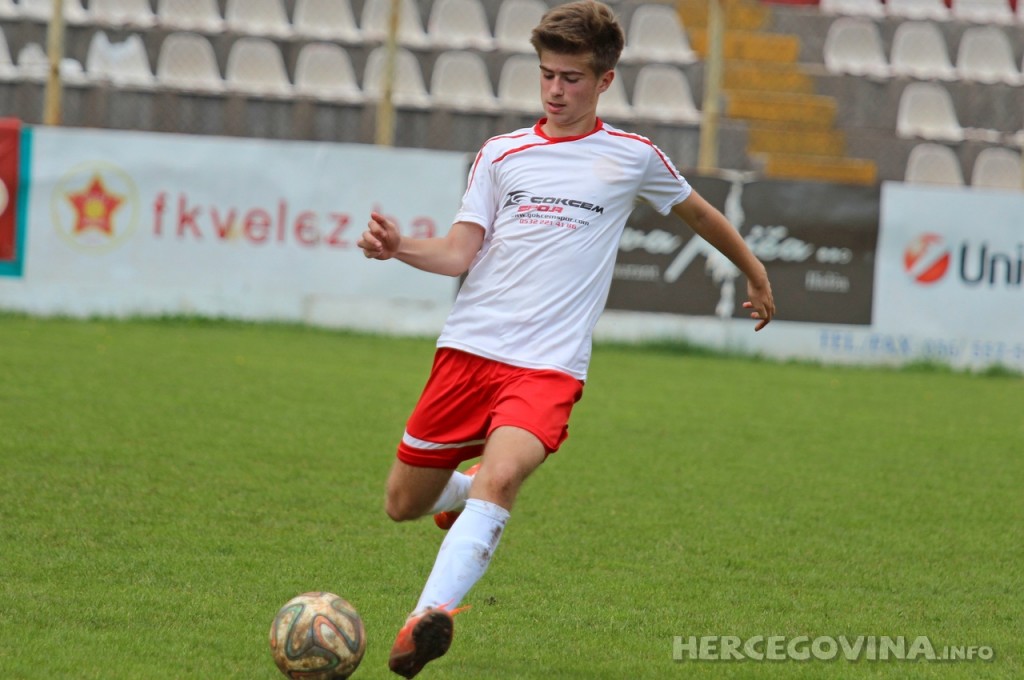 Kadeti Travnika pregazili Velež, juniorima Veleža još jedna pobjeda u nizu