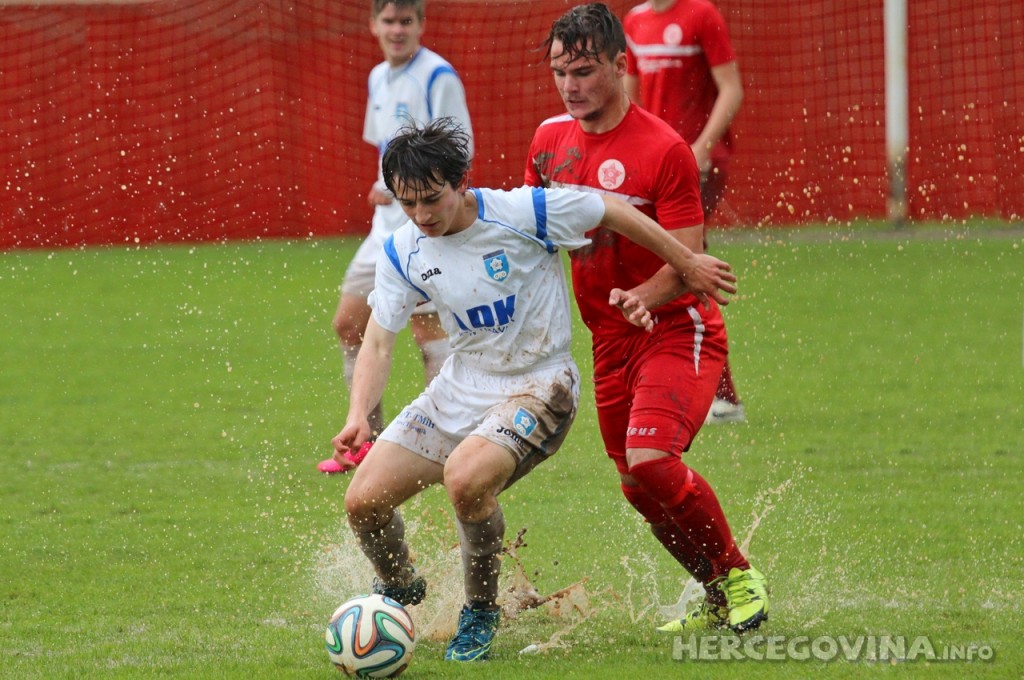 Kadeti Travnika pregazili Velež, juniorima Veleža još jedna pobjeda u nizu