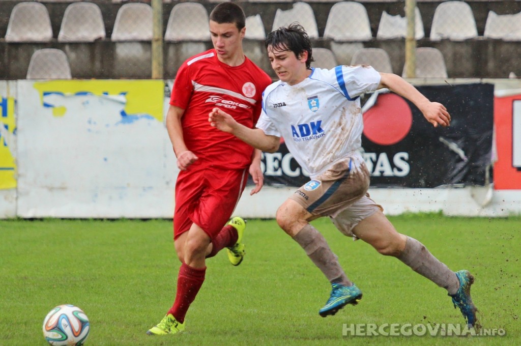 Kadeti Travnika pregazili Velež, juniorima Veleža još jedna pobjeda u nizu