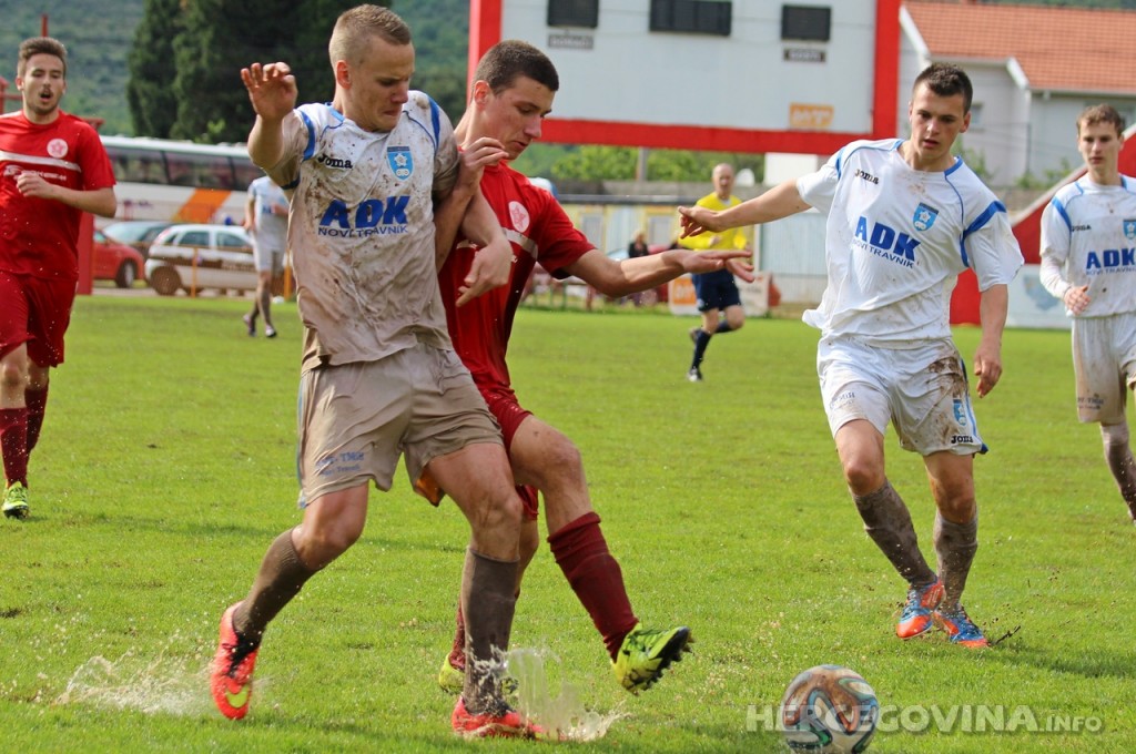 Kadeti Travnika pregazili Velež, juniorima Veleža još jedna pobjeda u nizu