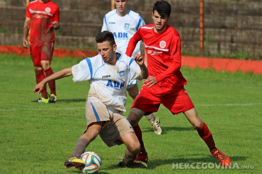 Kadeti Travnika pregazili Velež, juniorima Veleža još jedna pobjeda u nizu