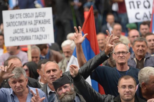 Nacionalistička ikonografija i oštre optužbe na prosvjedima u Banjoj Luci