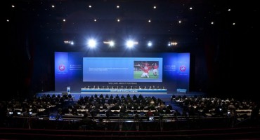©UEFA