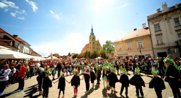 Cvjetni korzo u Samoboru