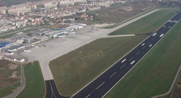 Međunarodnoj zračnoj luci  Mostar naložena provjera stanja ograde, Sarajevo i Tuzla problem sa laserima