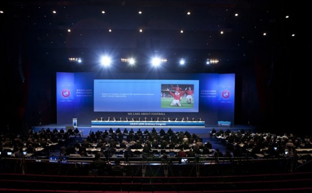 ©UEFA
