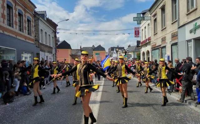 mažoretkinje, Mostarske mažoretkinje, Francuska, Mostarske mažoretkinje, mažoretkinje, upis