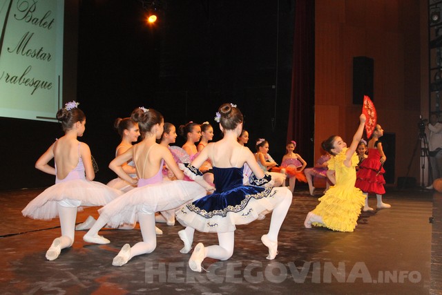 Mostar: Baletska škola Arabesque velikim  koncertom proslavila 10 godina postojanja