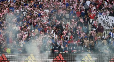 Huligani pripremaju nerede na utakmici Hrvatske i Ukrajine?!