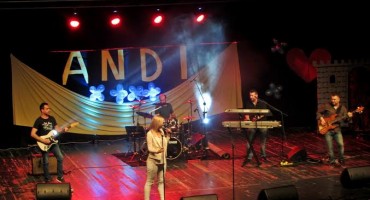 Mostar: Održan koncert Pokažimo veliko srce za dječaka Andija Milasa.