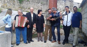 U župi Krstatice, općina Zagvozd proslavjen dan župe i blagdan Srca Isusova