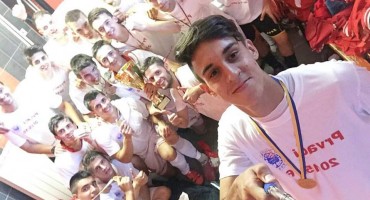 Pogledajte selfie mladih Plemića nakon osvajanja titule