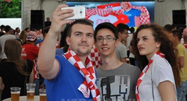 Mostar: Navijači Hrvatske spremni za utakmicu u Fan zoni
