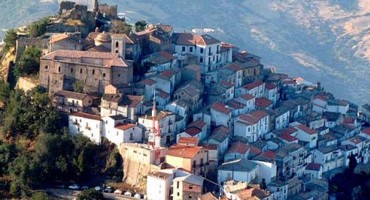 ukleti grad u italiji