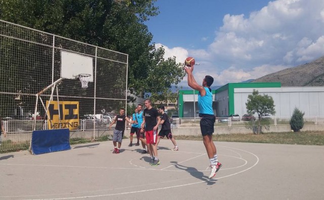 Mostar: Održan četvrti košarkaški turnir pod nazivom STREETBALL MOSTAR