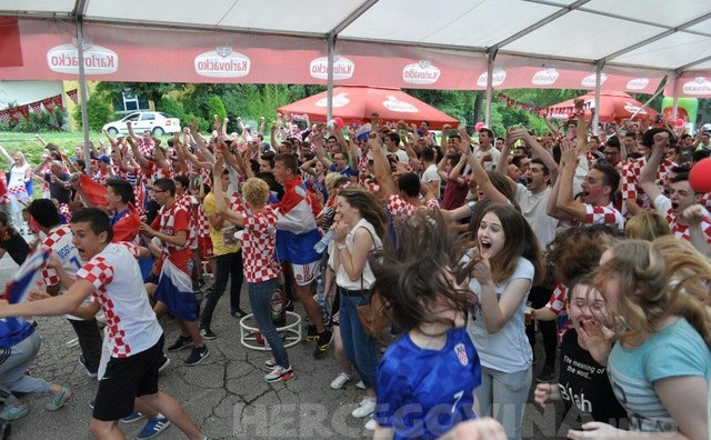 Mostar: Cijeli grad velika Fan zona navijača Hrvatske