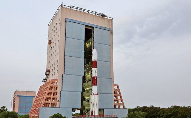 Indija: Svemirska agencija u jednom danu lansirala 20 satelita