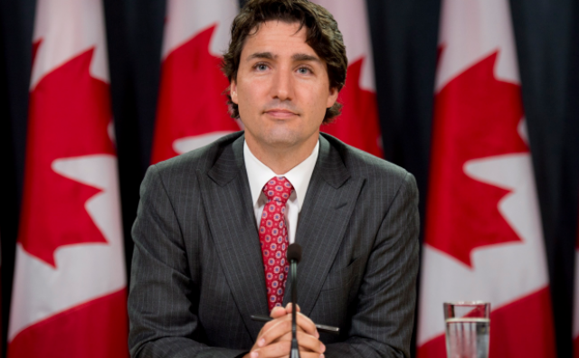 Trudeau gubi na popularnosti nakon što su se pojavile njegove fotografije