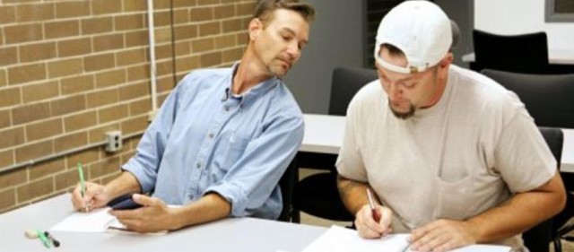 Za Prepisivanje Na Ispitu Sedam Godina Zatvora Vijesti Hercegovina Info