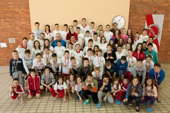 APK ZrinjskI: Studenti kineziologije u ulozi instruktora plivanja
